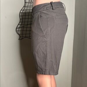 lululemon athletica Men's Gray Stretch Utility Shorts